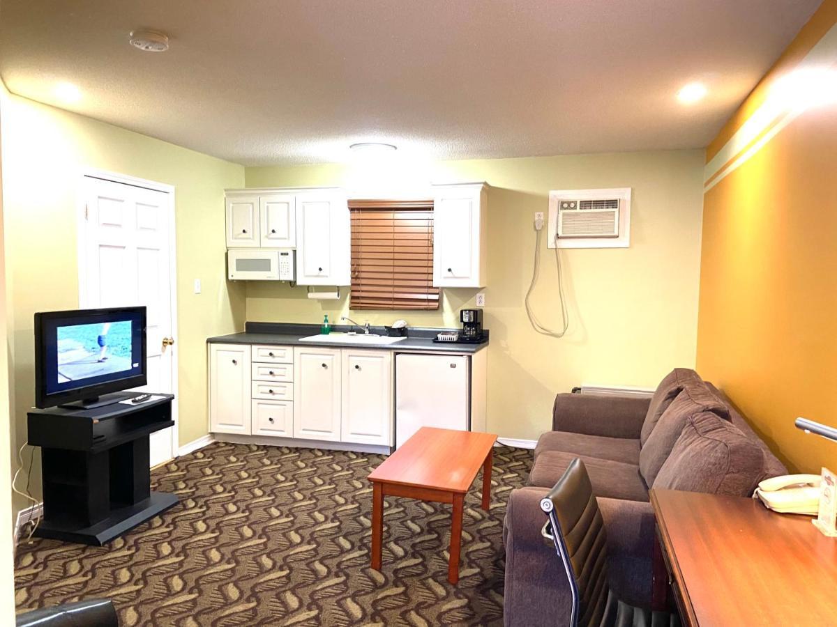 Lakeshore Suites North Bay Buitenkant foto