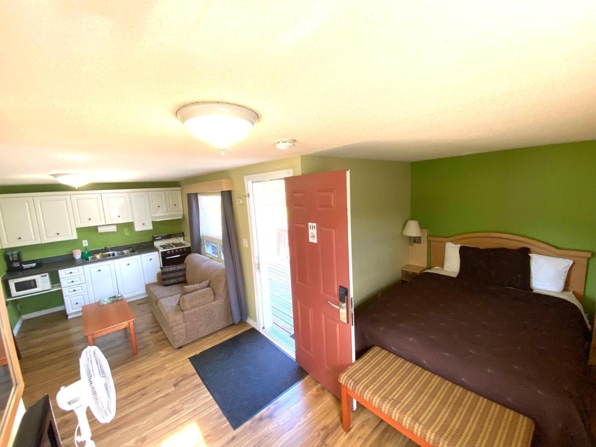 Lakeshore Suites North Bay Buitenkant foto