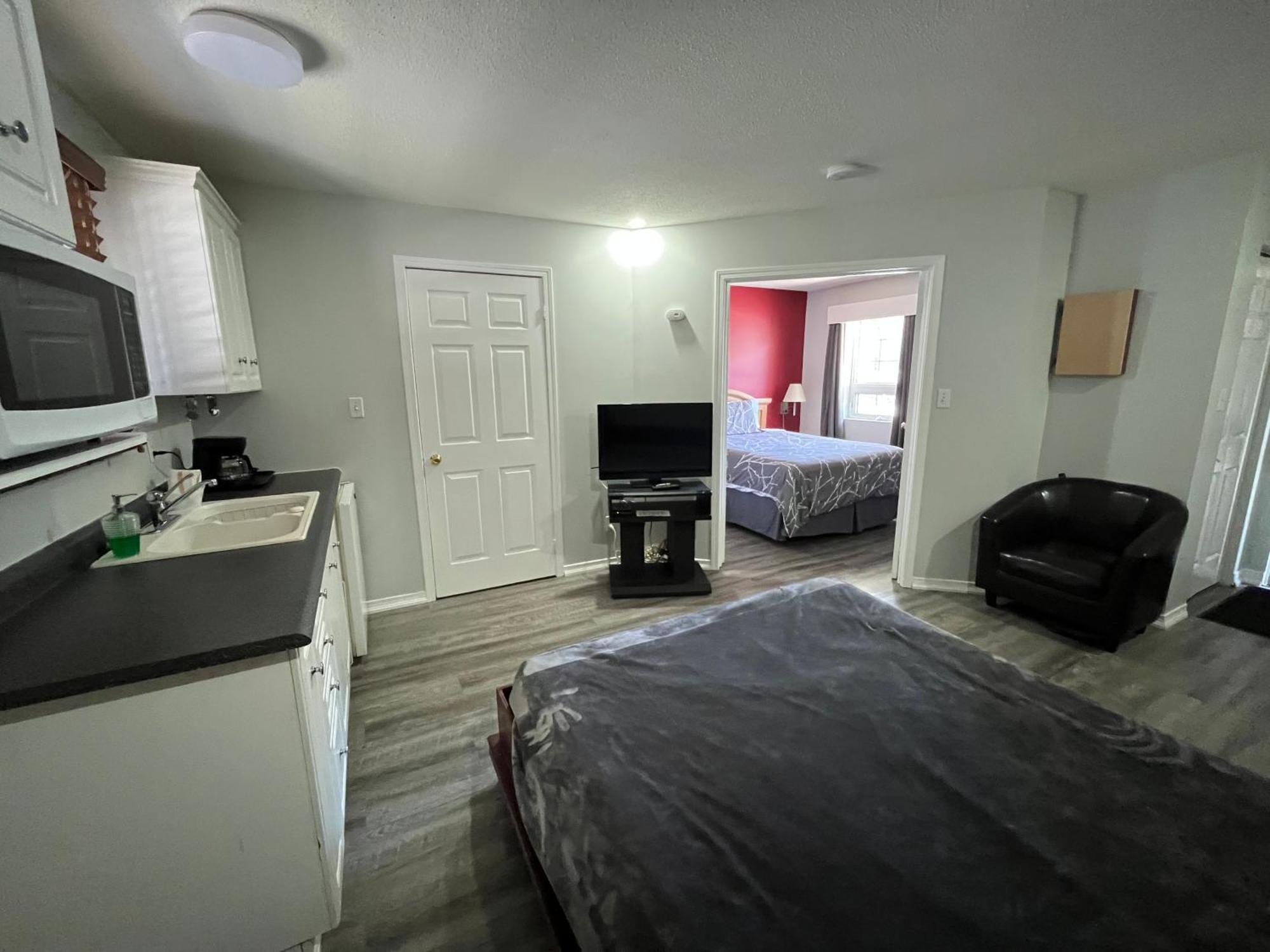 Lakeshore Suites North Bay Buitenkant foto