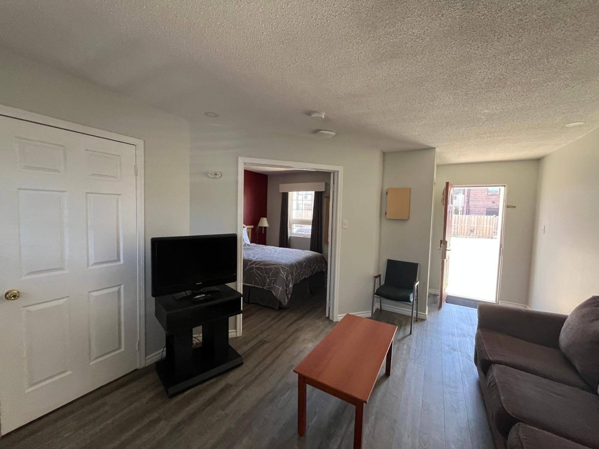 Lakeshore Suites North Bay Buitenkant foto